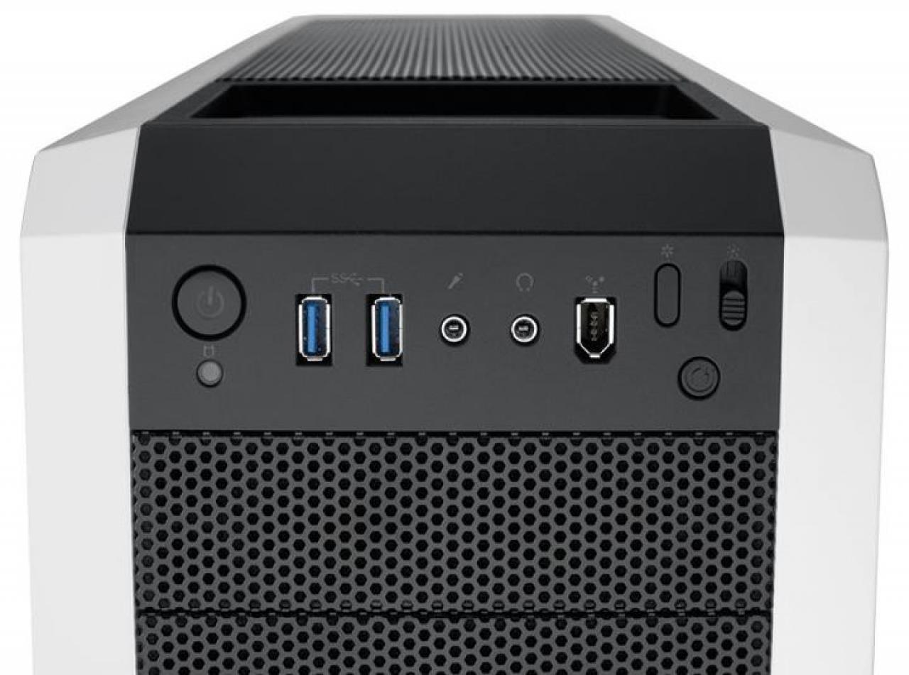 [09/09/2011] Bilder des Corsair Carbide 500R (4)