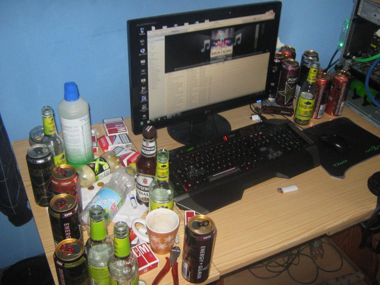 [14/09/2011] Die Schreibtisch der PCGHX-Community: Update vom 15.9. (12)