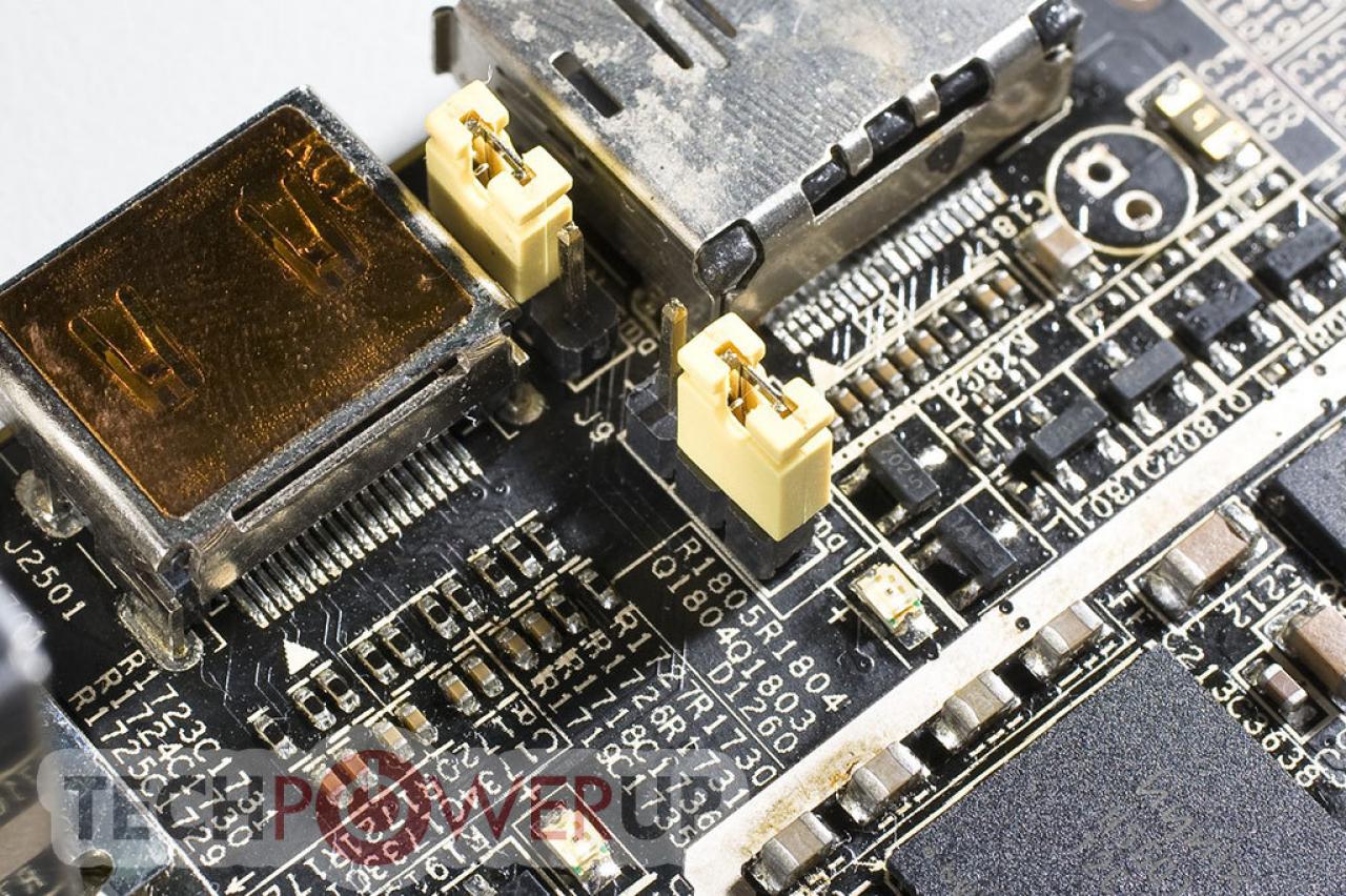 [20/09/2011] Colorfire Xstorm HD 6850 X2: Dual-Radeon mit 4 GiByte (5)