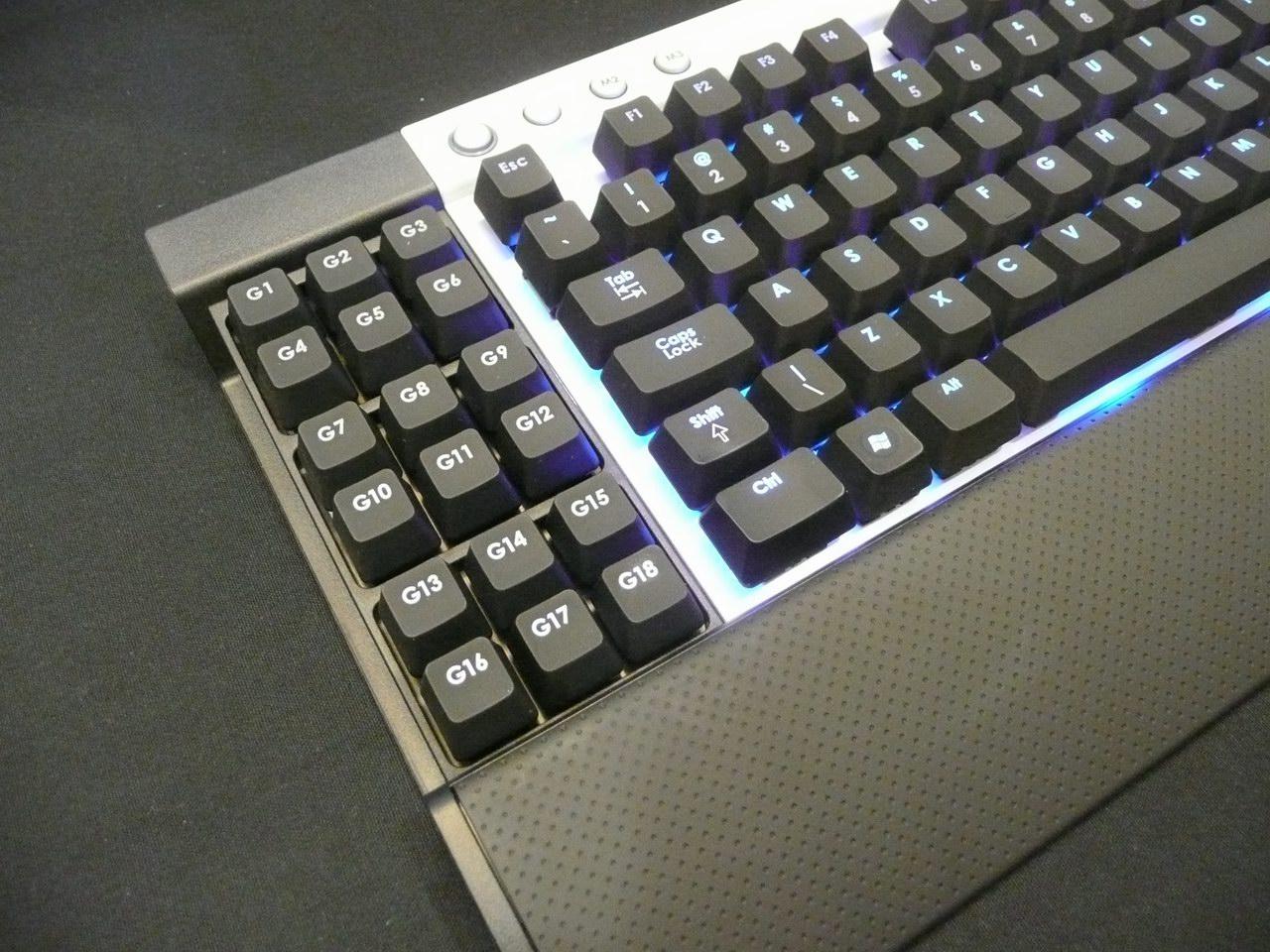 [19/09/2011] Corsair Vengeance K90 