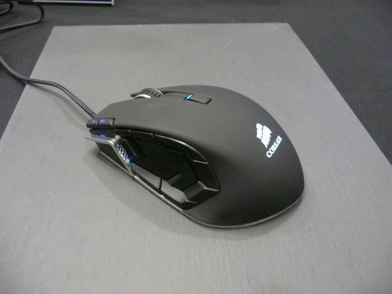 [19/09/2011] Corsair Vengeance M90 