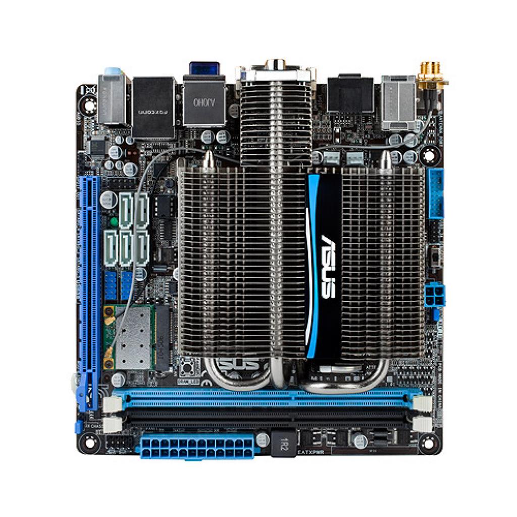 [06/09/2011] Mini- und Micro-ATX-Boards von Asus mit AMDs neuem E-450 (4)
