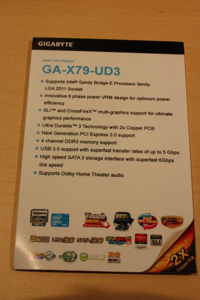 [15/09/2011] Gigabyte GA X79 UD3 IDF 2011 7581