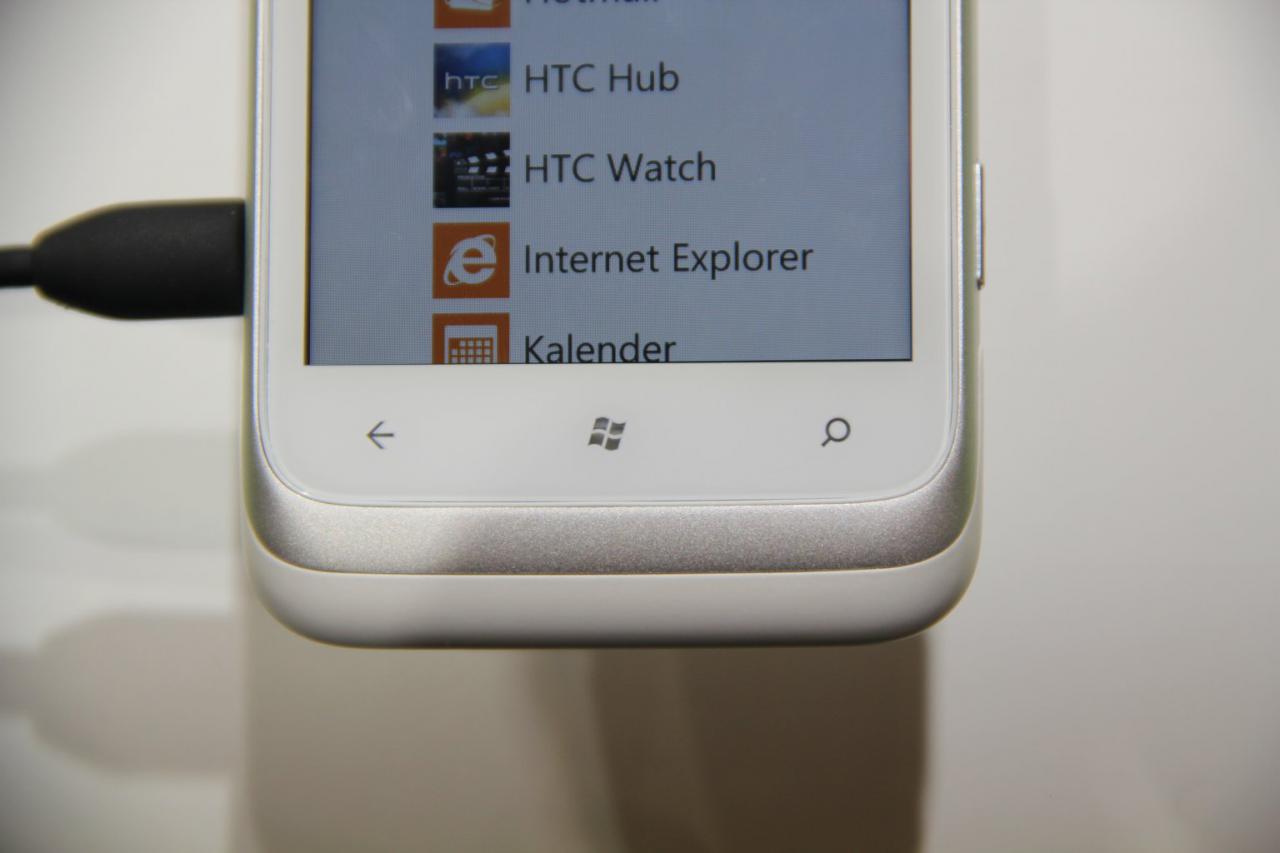 [05/09/2011] HTC Radar 5 