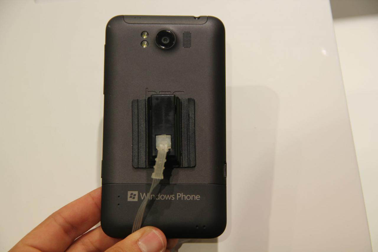 [05/09/2011] HTC Titan 3 