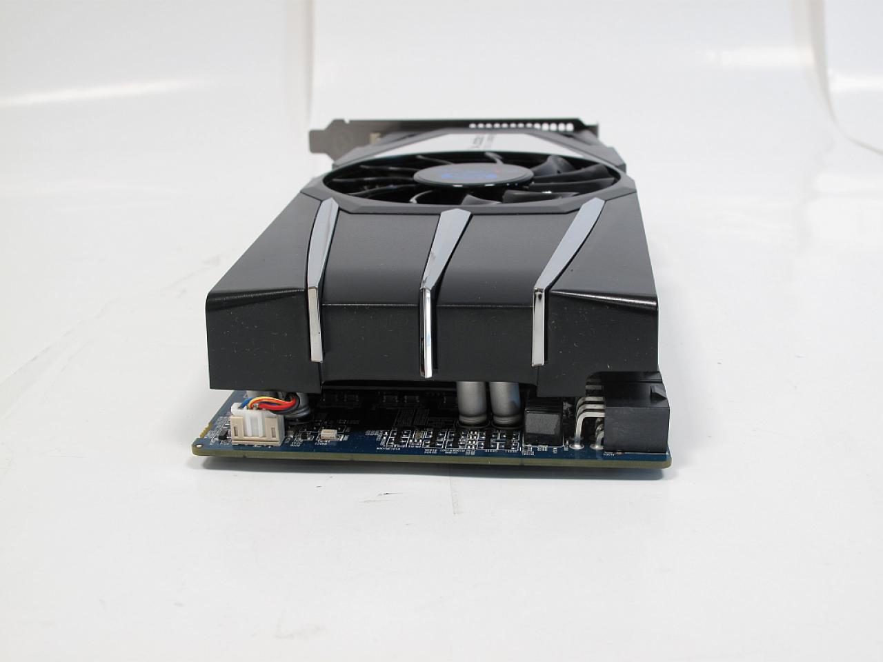 [01/09/2011] Neu im Testlabor: Sapphire Radeon HD 6850 Vapor-X (3)