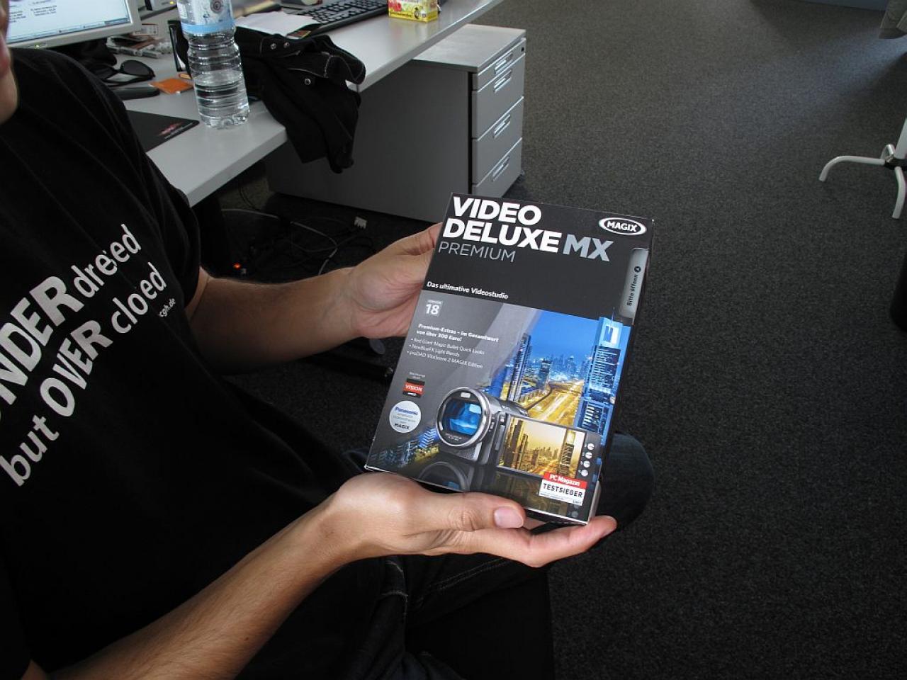 [02/09/2011] Für zukünftige PCGH-Videos: Daniel testet demnächst eine neue Version der Magix-Video-Software.