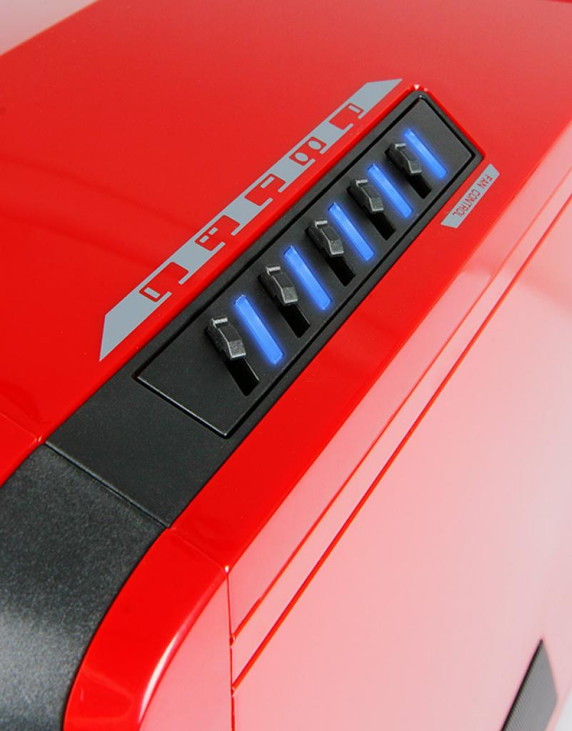 [07/09/2011] NZXT Phantom Big-Tower nun mit USB 3.0 (23)