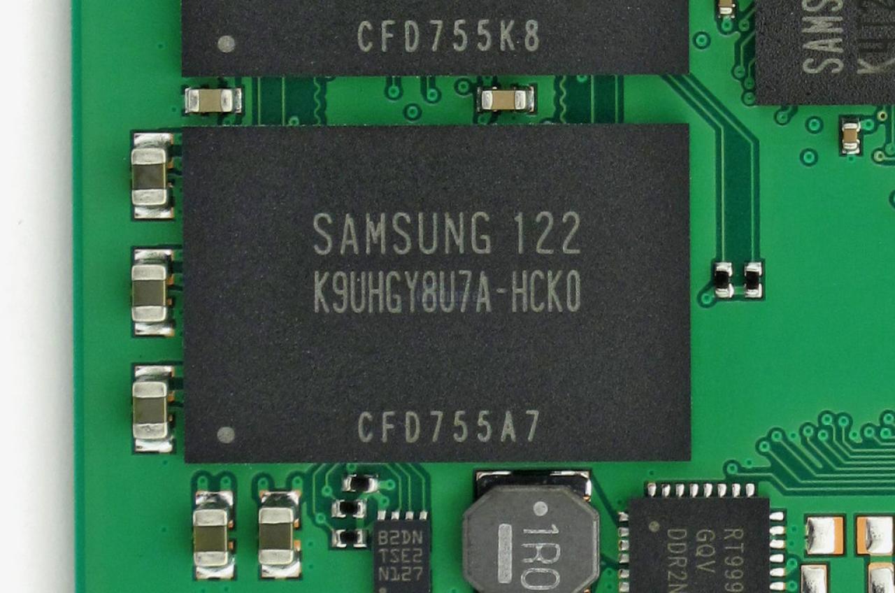 [23/09/2011] NAND-Flash