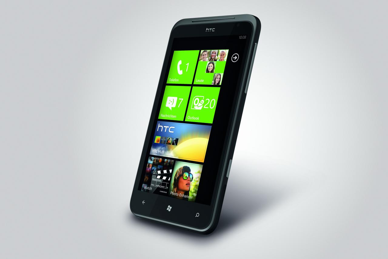 [02/09/2011] HTC Titan (01)