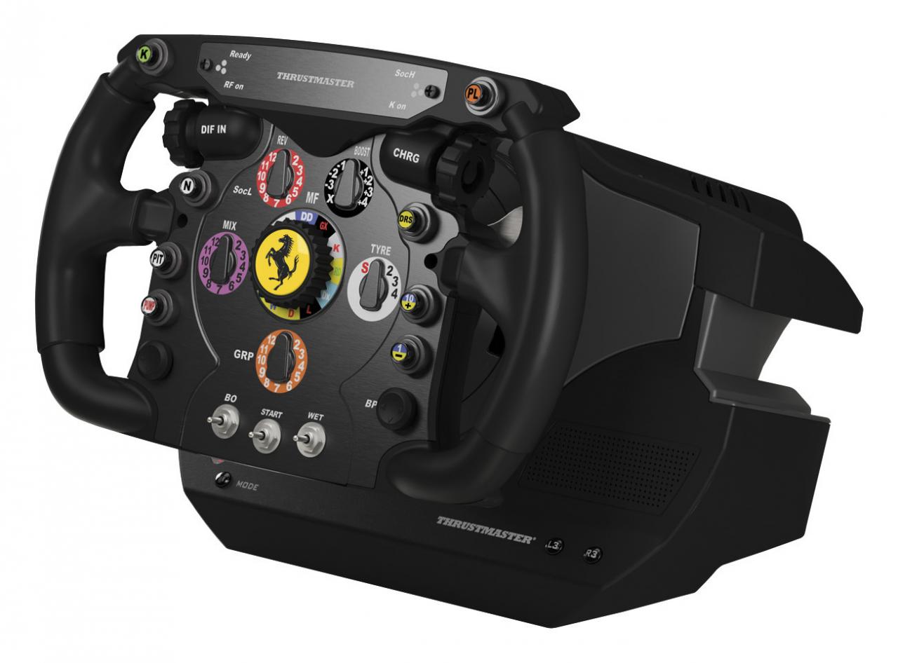 [19/09/2011] Thrustmaster: Racing-Lenkrad im Ferrari-Design für 600 Euro veröffentlicht (6)