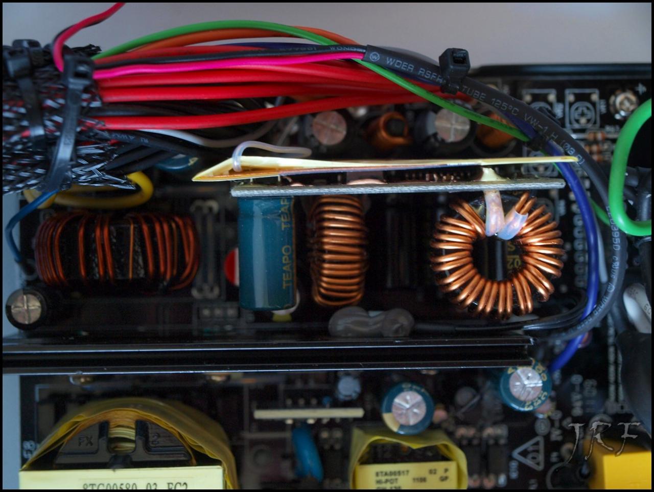 [22/09/2011] [Review] be quiet! Straight Power E8 400W by Jarafi (6)
