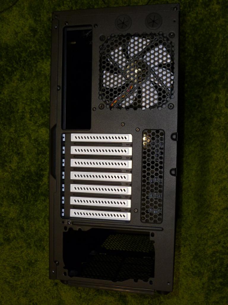 [11/09/2011] Fractal Design Core 3000: Gehäuse im PCGH-Extreme-Test von 