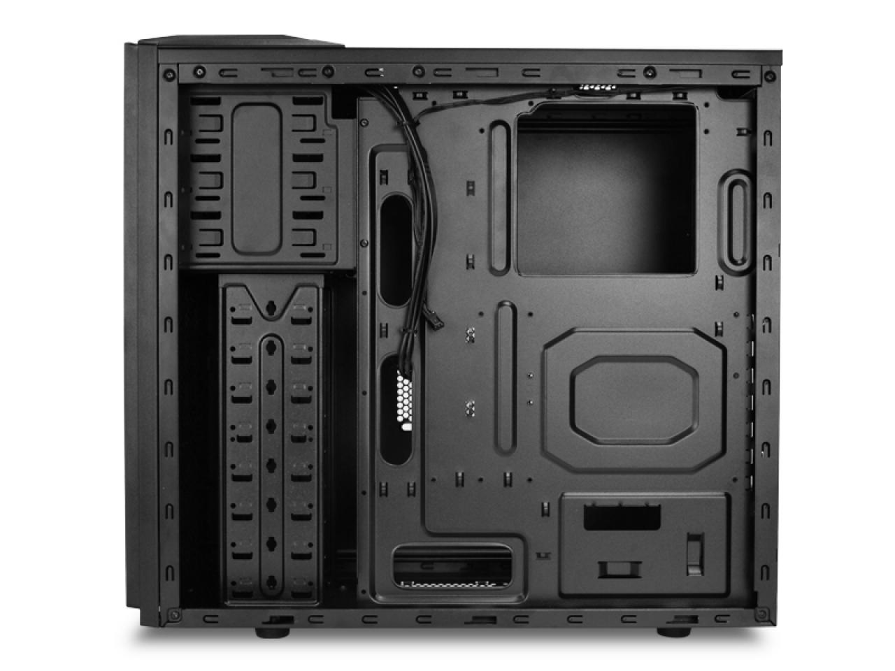 [17/09/2011] NZXT stellt neuen Midi-Tower Tempest 210 vor (7)