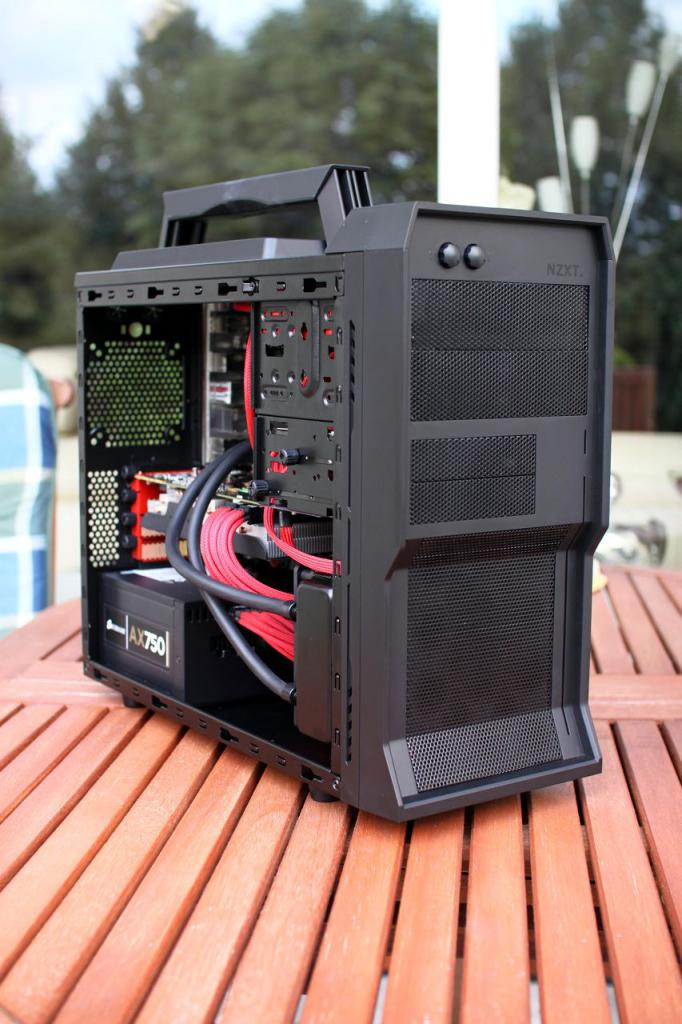 [23/09/2011] NZXT Vulcan Black-Red: Die Casemod zum Herumtragen (10)