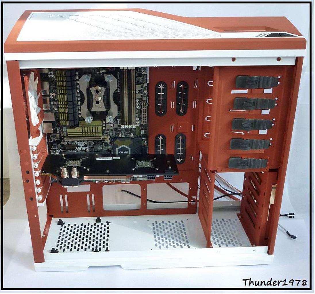 [09/09/2011] Ausnahme-Casemod in Braun-Weiß: Gewagtes Farbkonzept und tolle Umsetzung (39)