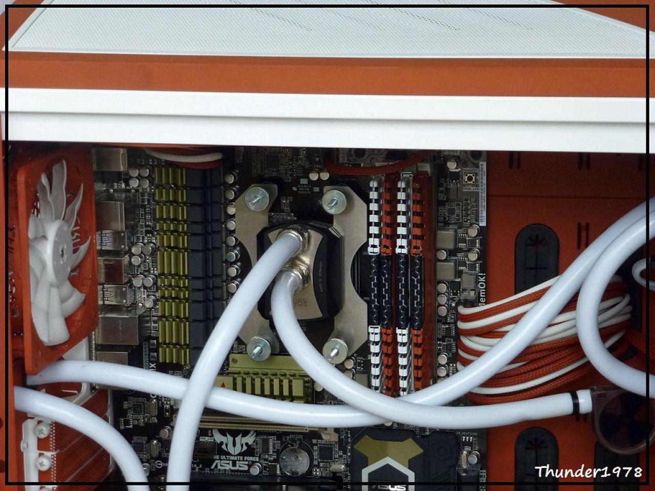 [09/09/2011] Ausnahme-Casemod in Braun-Weiß: Gewagtes Farbkonzept und tolle Umsetzung (54)