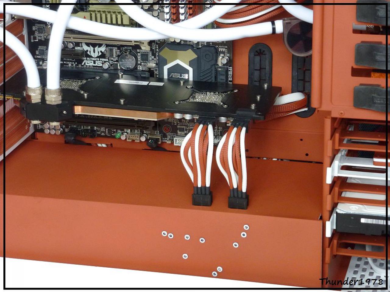 [09/09/2011] Ausnahme-Casemod in Braun-Weiß: Gewagtes Farbkonzept und tolle Umsetzung (55)