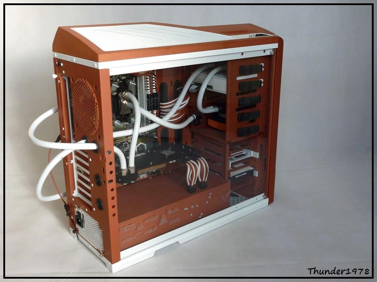 [09/09/2011] Ausnahme-Casemod in Braun-Weiß: Gewagtes Farbkonzept und tolle Umsetzung (64)