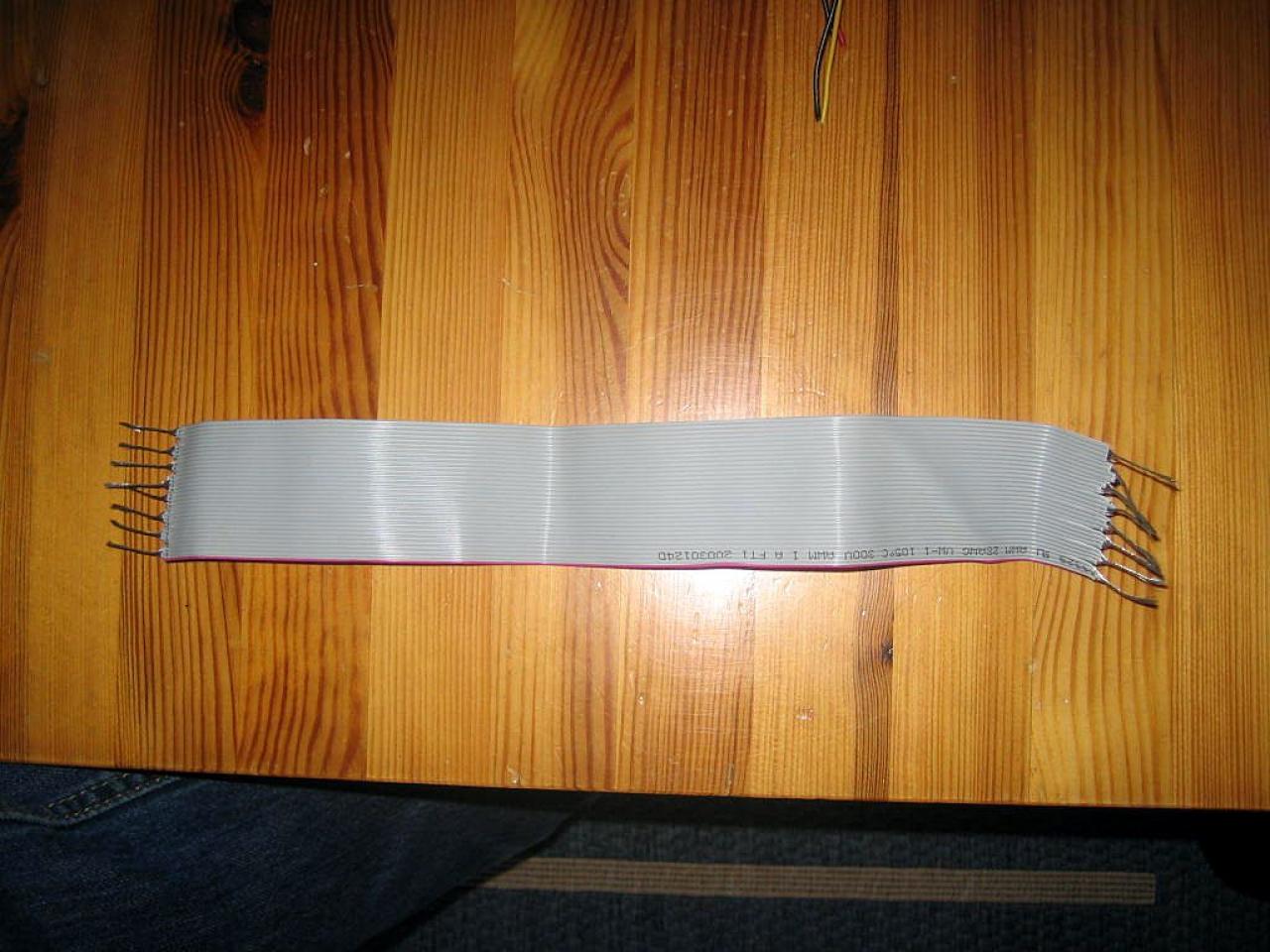 [23/09/2011] Ganz schön schräge Casemod: USB-Hub im Laufwerk und mehr (39)