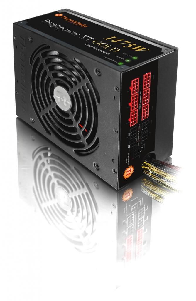[09/09/2011] Thermaltake bietet drei neue Netzteile mit hoher Leistung und 80Plus Platinum- oder Gold-Zertifikat an. (2)