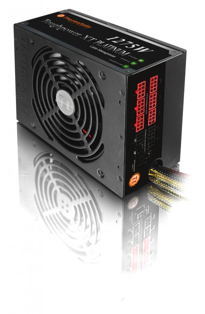 [09/09/2011] Thermaltake bietet drei neue Netzteile mit hoher Leistung und 80Plus Platinum- oder Gold-Zertifikat an. (3)