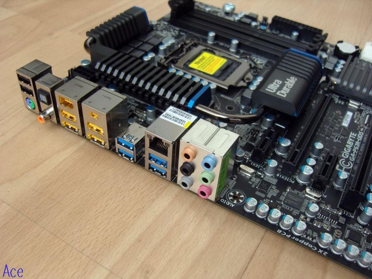 [22/10/2011] Die Mainboard-Schätze der PCGH-Community (35)