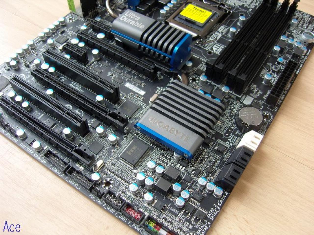 [22/10/2011] Die Mainboard-Schätze der PCGH-Community (36)