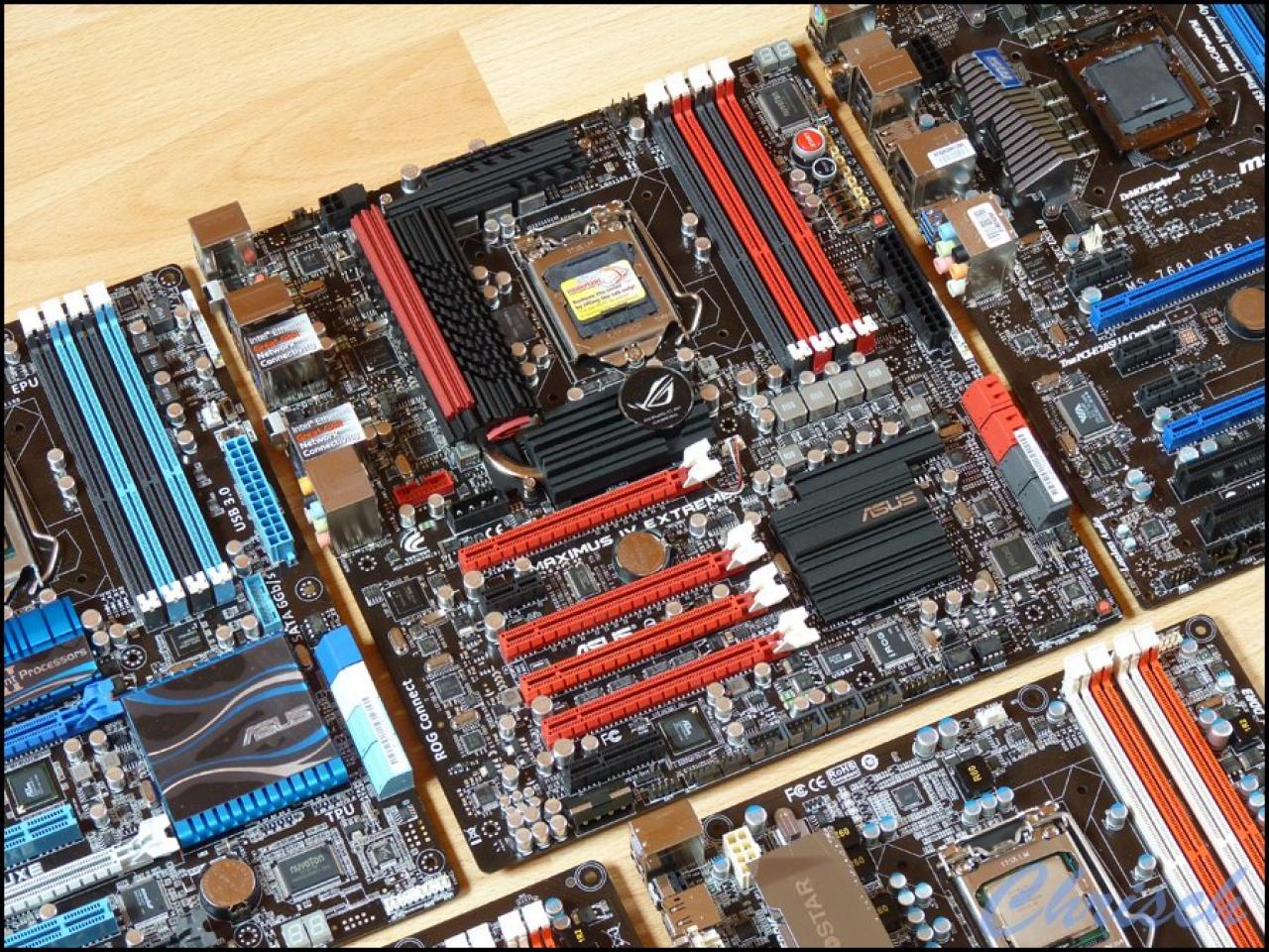[22/10/2011] Die Mainboard-Schätze der PCGH-Community (37)