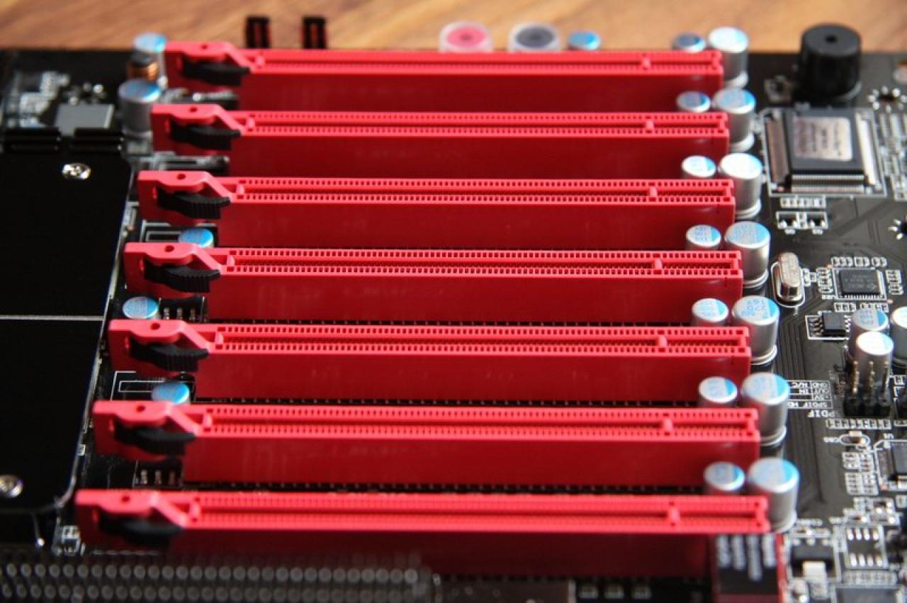 [22/10/2011] Die Mainboard-Schätze der PCGH-Community (56)