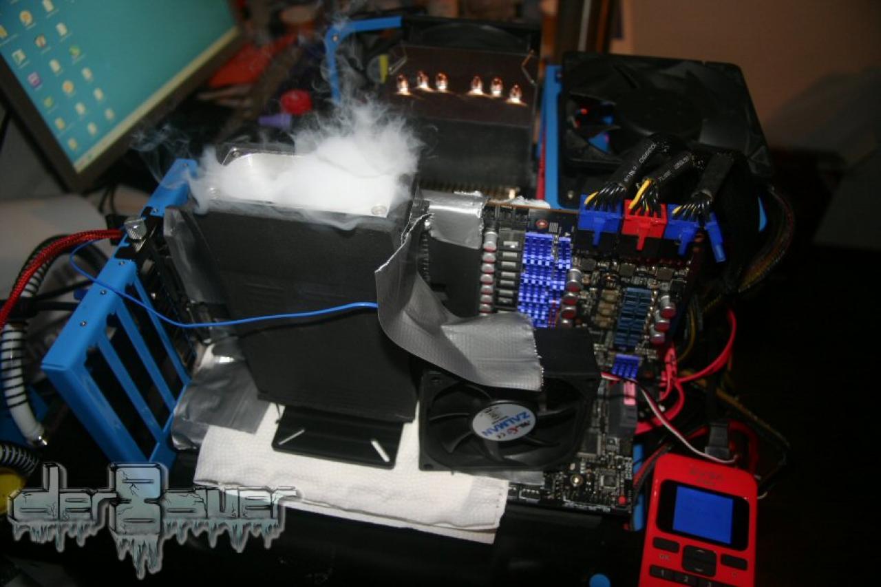 [10/10/2011] Evga Geforce GTX 580 Classified: Extreme-OC mit Trockeneis (1)