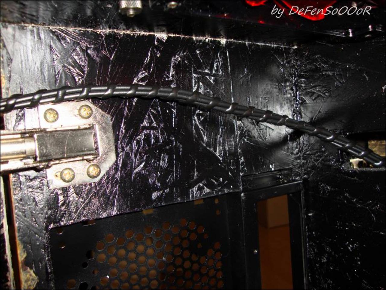 [26/10/2011] Casecon-Projekt PC in Stalker-Optik: Radioaktive Beleuchtung (27)