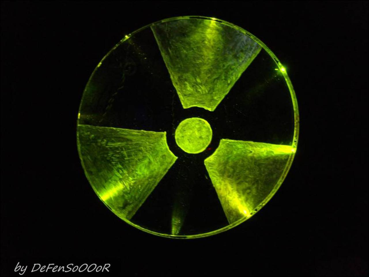 [26/10/2011] Casecon-Projekt PC in Stalker-Optik: Radioaktive Beleuchtung (34)