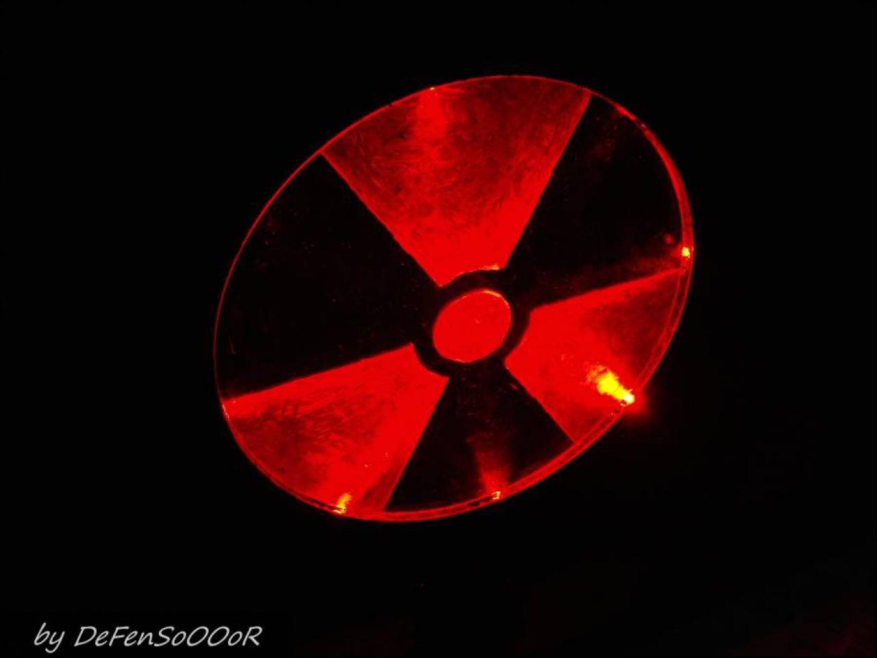[26/10/2011] Casecon-Projekt PC in Stalker-Optik: Radioaktive Beleuchtung (37)