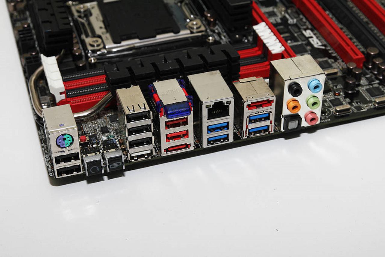 [26/10/2011] Mehr Infos zum Asus Rampage IV Extreme (14)