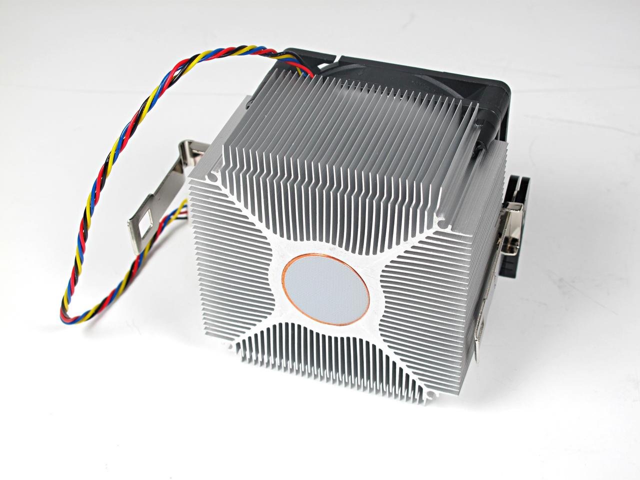 [25/10/2011] Bulldozer FX-6100 und FX-4100: Neue AMD-CPUs im PCGH-Testlabor (6)