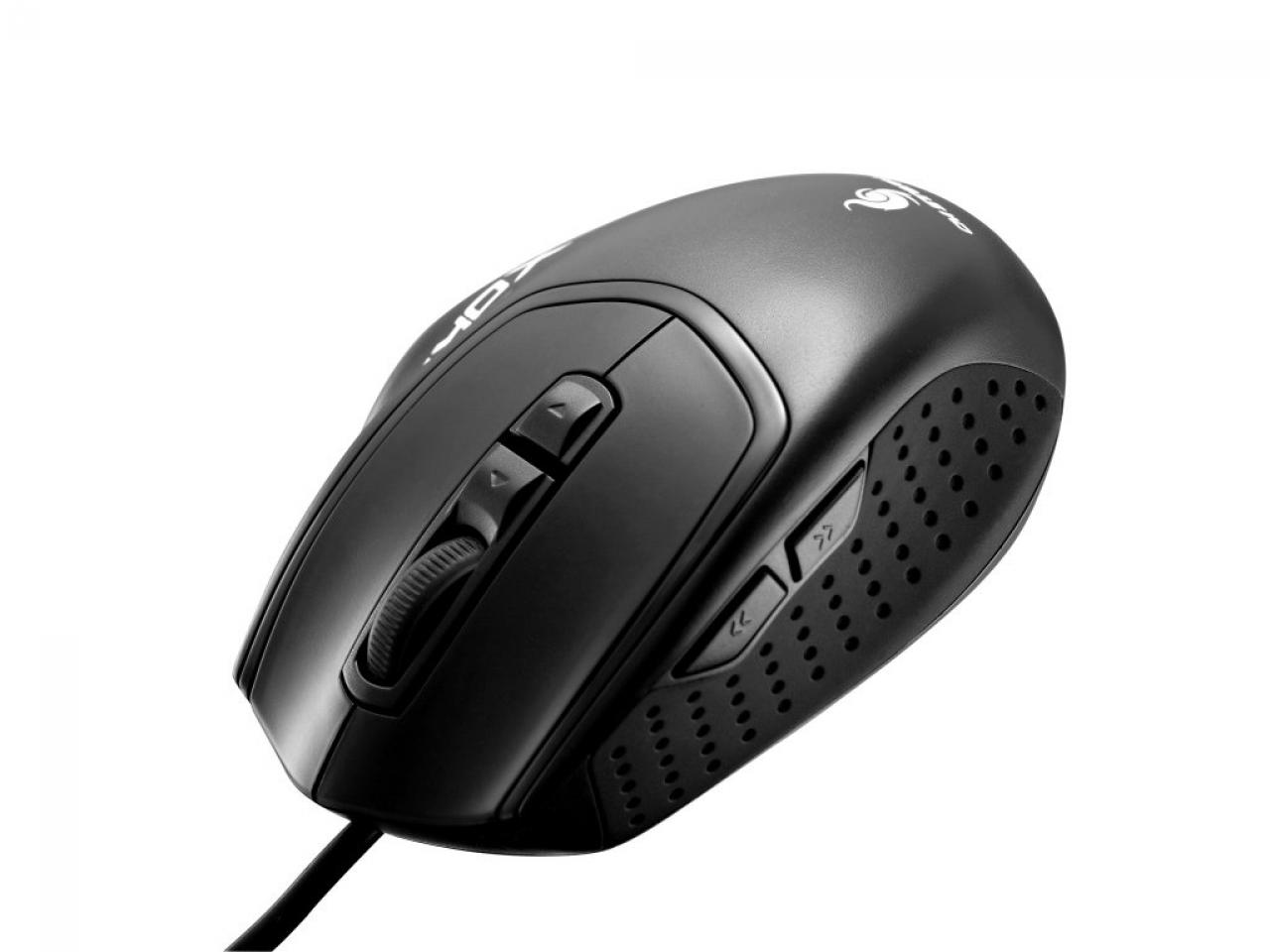 [11/10/2011] Cooler Master erweitert CM Storm-Serie um Xornet Gaming-Maus (3)