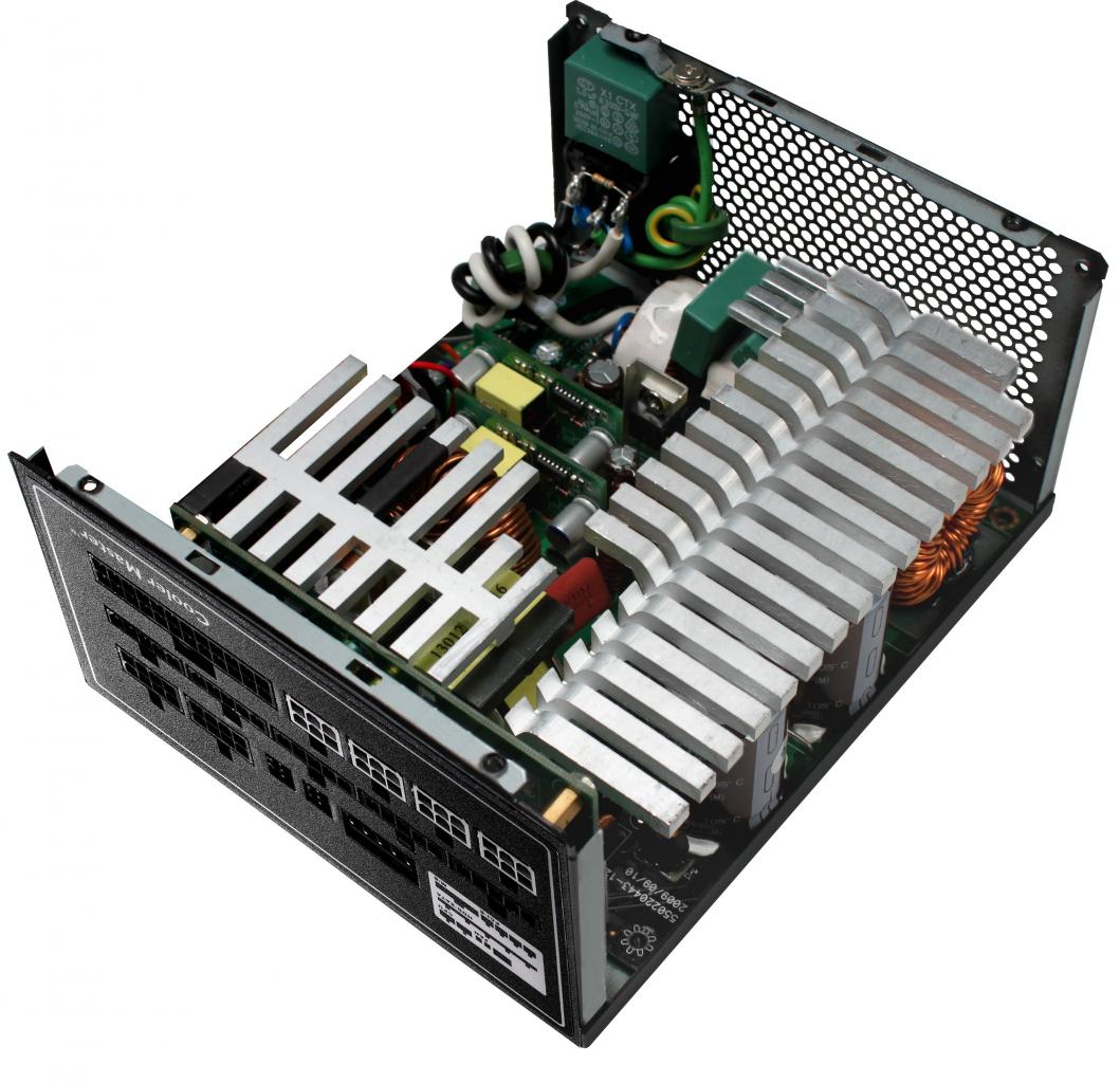 [05/10/2011] Coolermaster stellt die semi-passive Silent Pro Hybrid Serie mit 850, 1.050 und 1.300 Watt sowie 80-Plus-Gold vor (3)