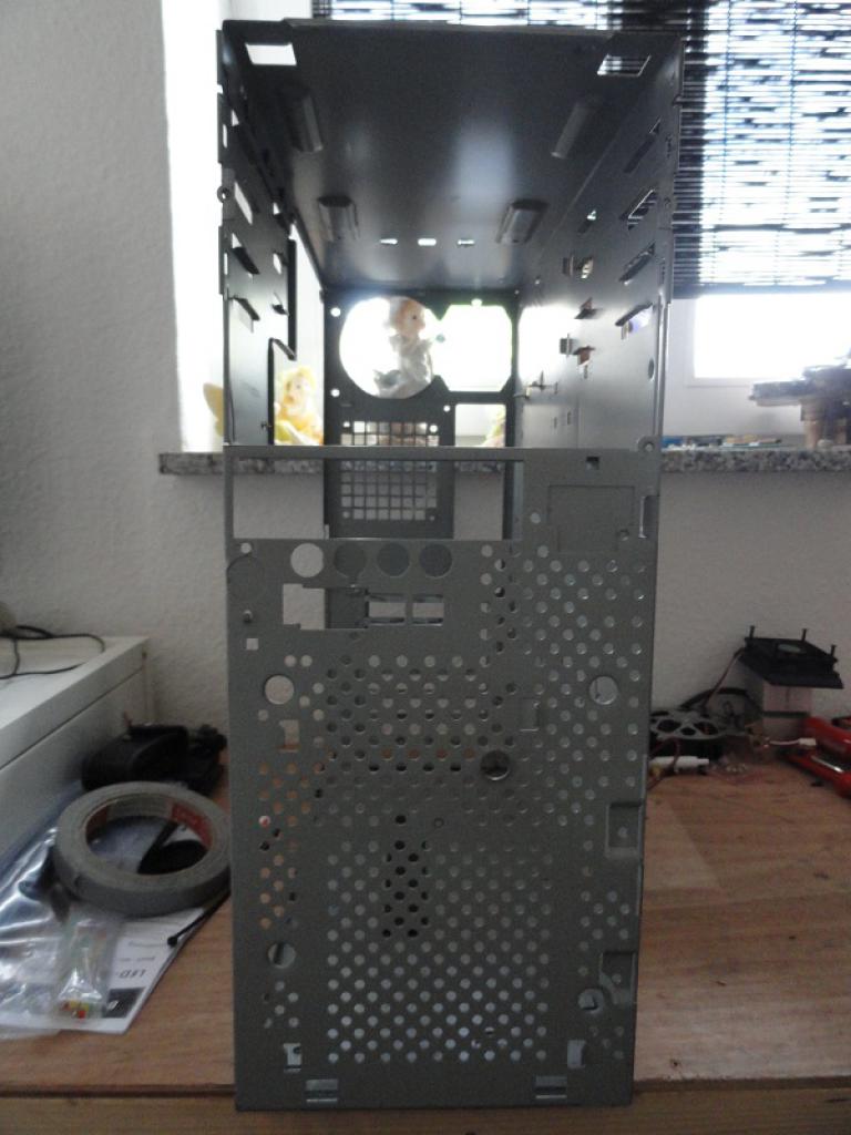 [21/10/2011] Schluss mit alt und grau: Schönheitskur für den Pentium-2-PC (6)