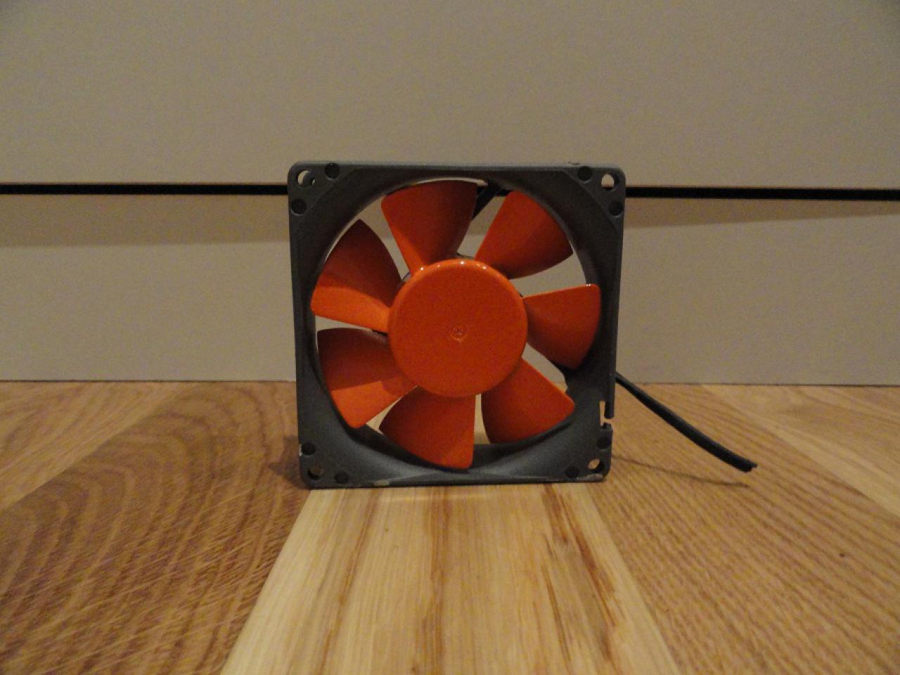 [21/10/2011] Schluss mit alt und grau: Schönheitskur für den Pentium-2-PC (61)