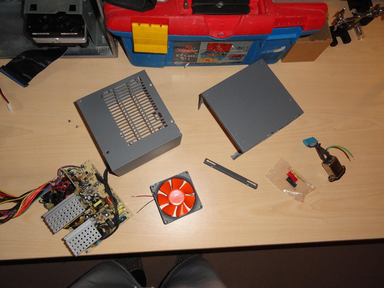 [21/10/2011] Schluss mit alt und grau: Schönheitskur für den Pentium-2-PC (69)