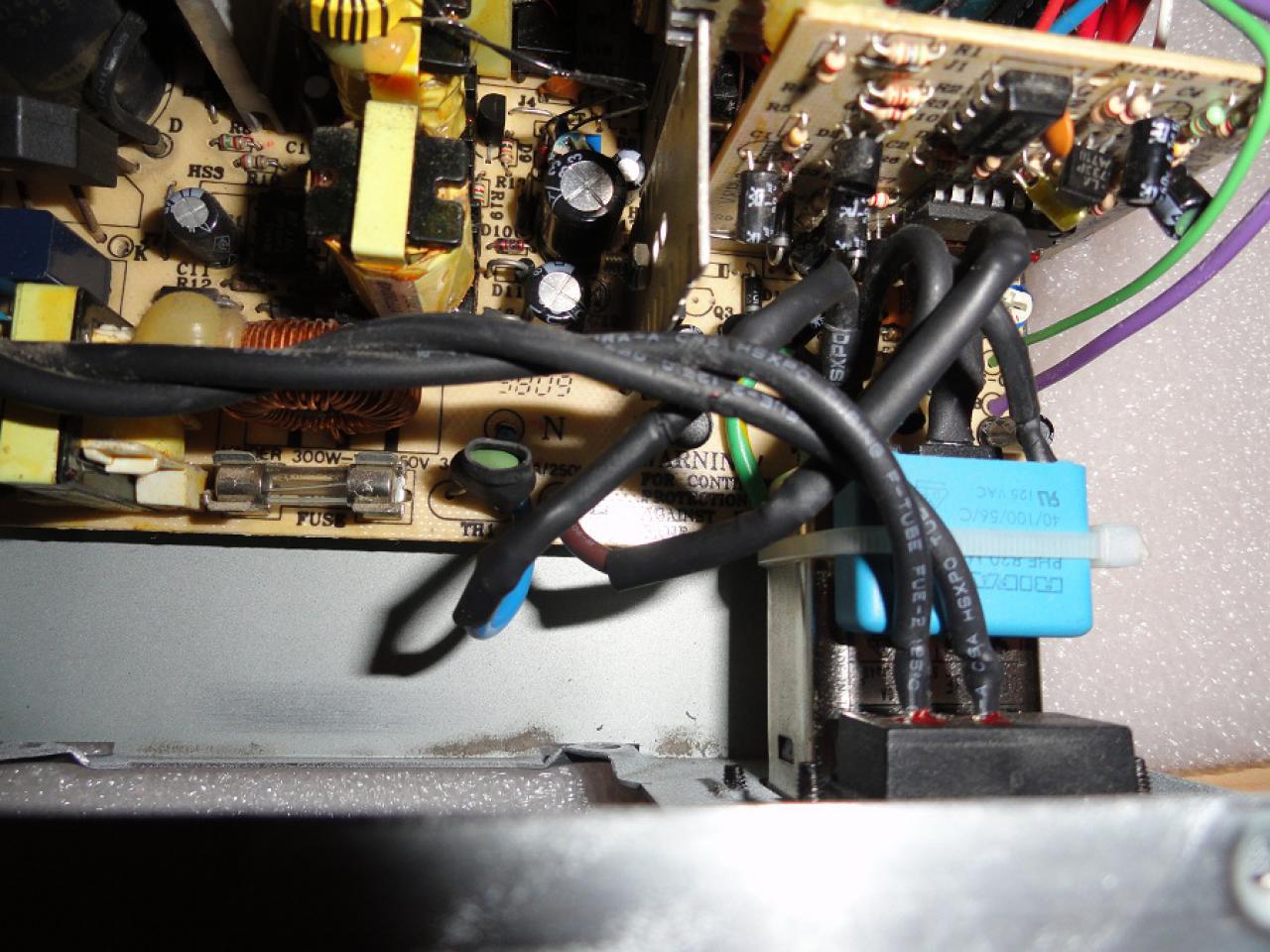 [21/10/2011] Schluss mit alt und grau: Schönheitskur für den Pentium-2-PC (76)