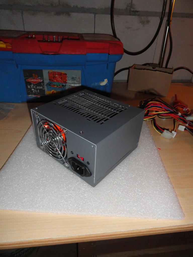 [21/10/2011] Schluss mit alt und grau: Schönheitskur für den Pentium-2-PC (78)
