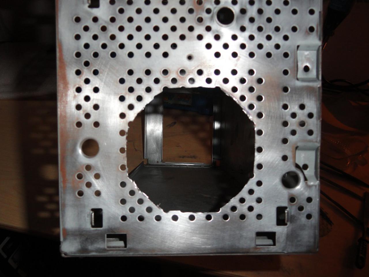 [21/10/2011] Schluss mit alt und grau: Schönheitskur für den Pentium-2-PC (91)