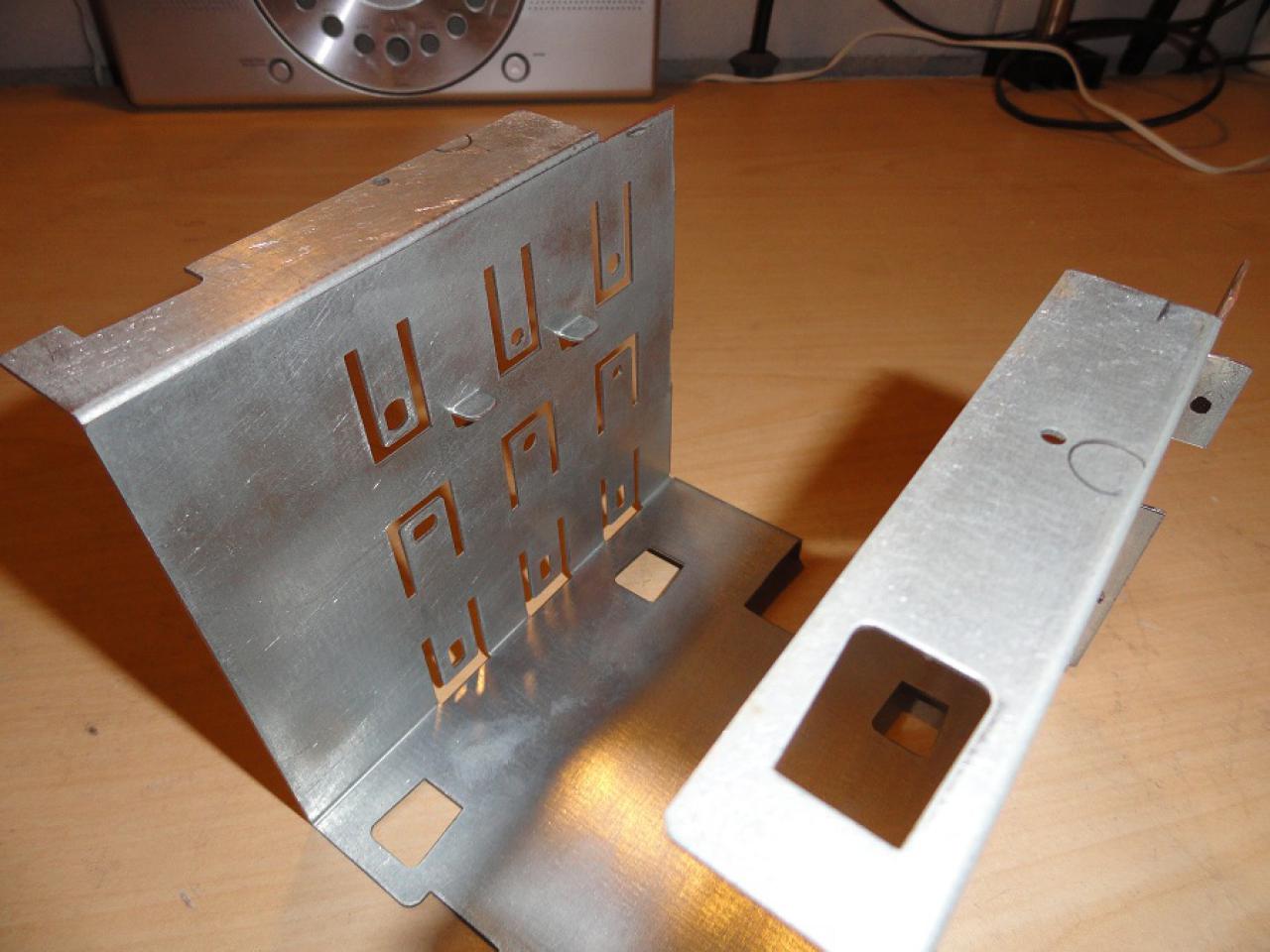 [21/10/2011] Schluss mit alt und grau: Schönheitskur für den Pentium-2-PC (142)
