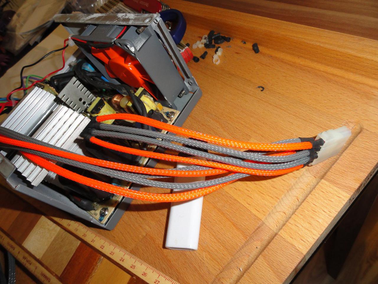 [21/10/2011] Schluss mit alt und grau: Schönheitskur für den Pentium-2-PC (212)