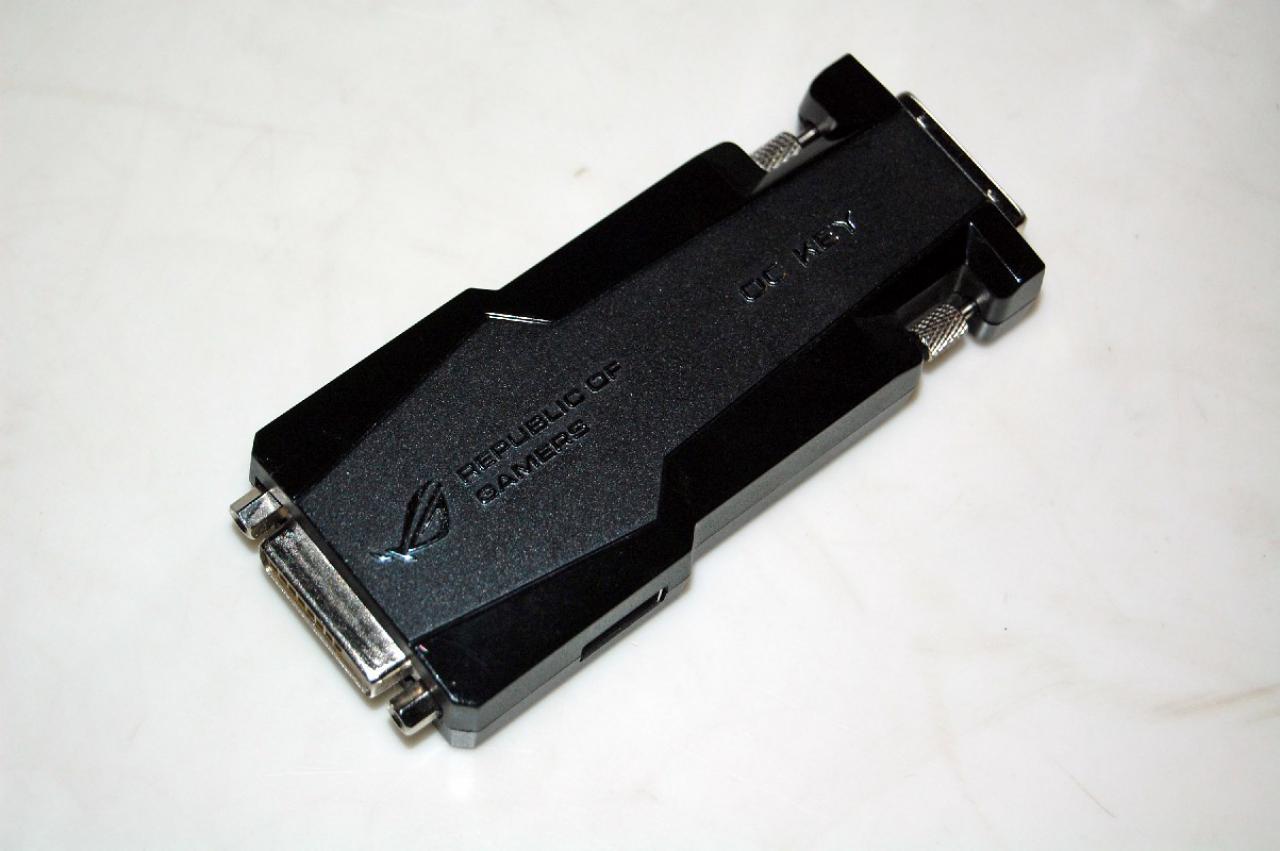 [25/10/2011] Sockel-2011-Mainboards Sabertooth X79, Rampage IV Extreme und P9X79-Serie von Asus (41)