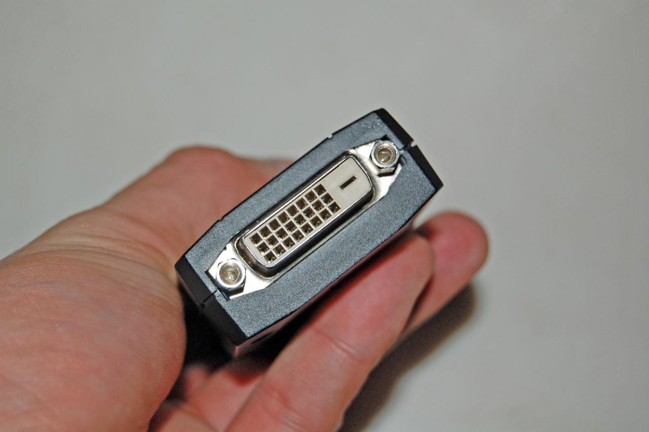 [25/10/2011] Sockel-2011-Mainboards Sabertooth X79, Rampage IV Extreme und P9X79-Serie von Asus (42)