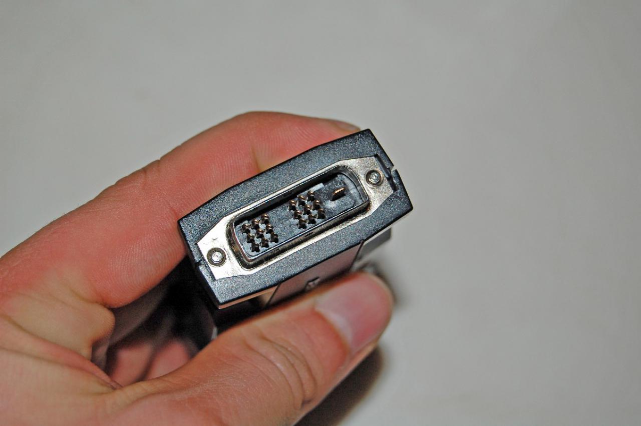 [25/10/2011] Sockel-2011-Mainboards Sabertooth X79, Rampage IV Extreme und P9X79-Serie von Asus (43)