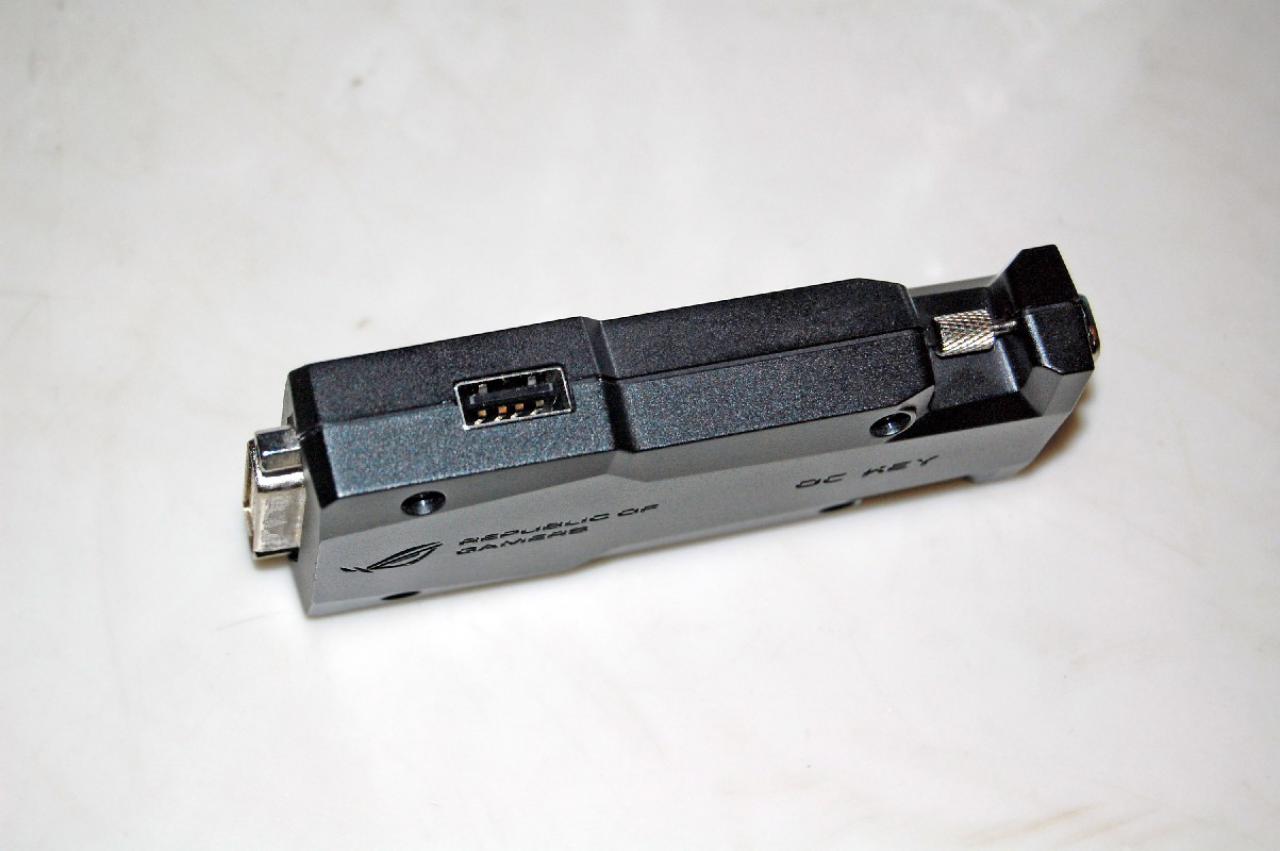 [25/10/2011] Sockel-2011-Mainboards Sabertooth X79, Rampage IV Extreme und P9X79-Serie von Asus (44)